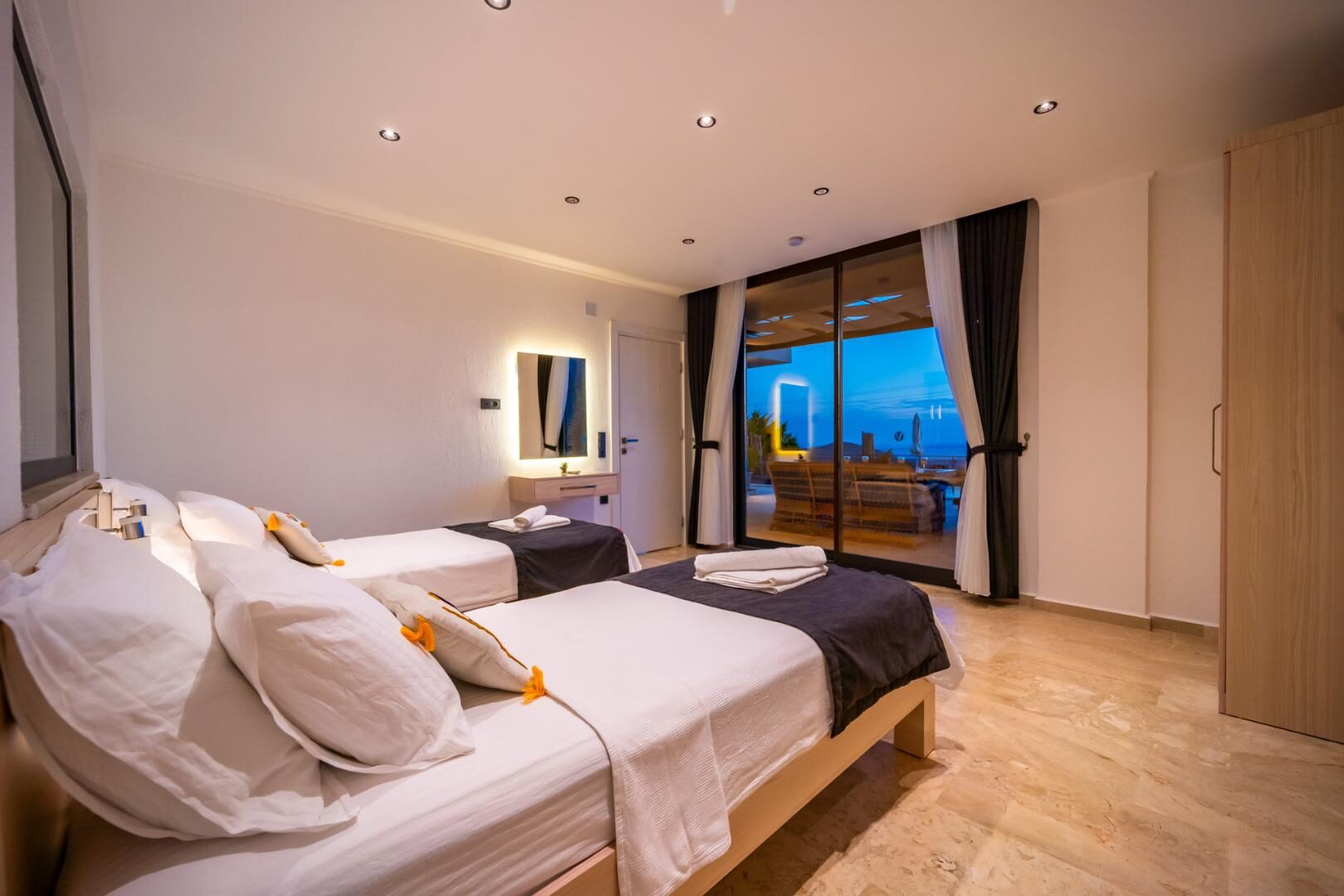 Villa Azde — 92