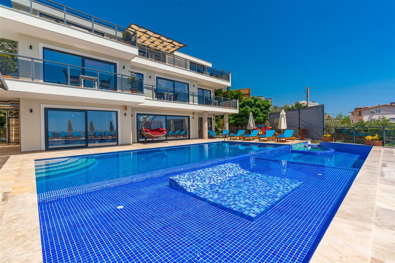 Villa Kral — 11