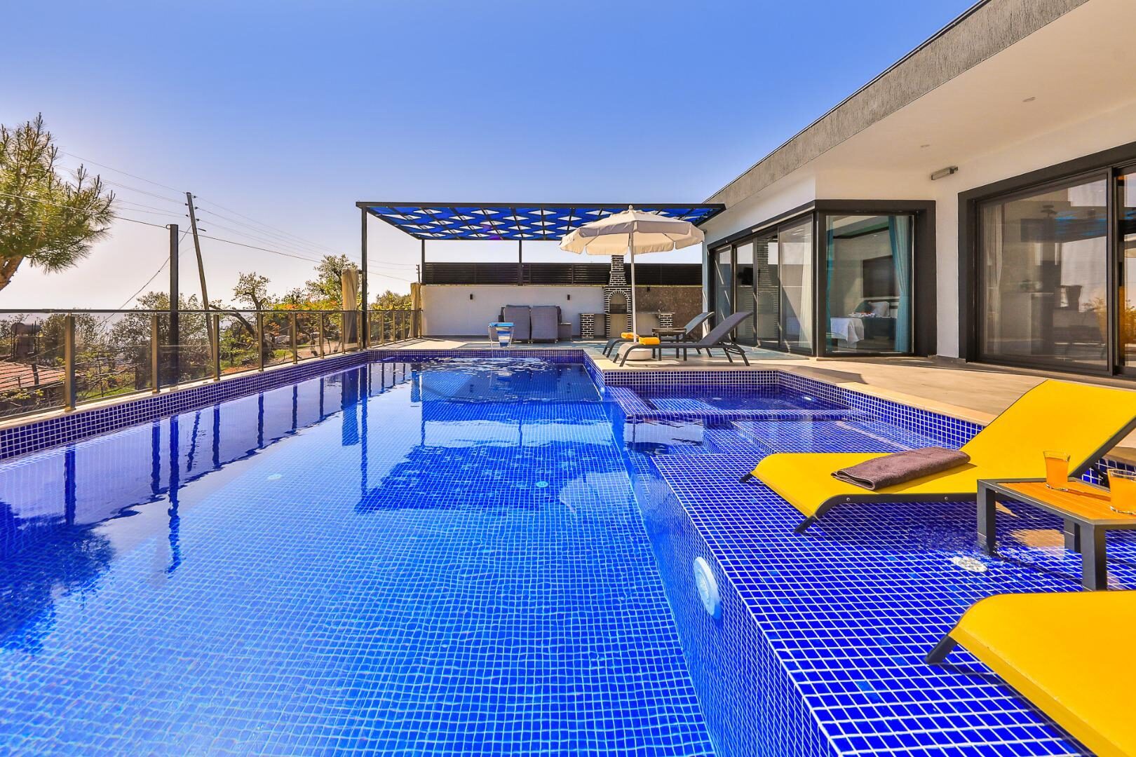 Villa Tayyar — 4