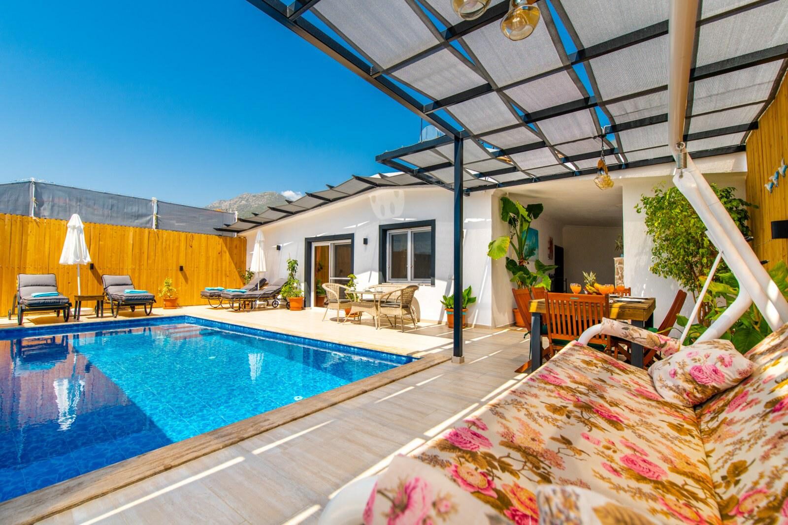 Villa Yasin Ulugöl — 2