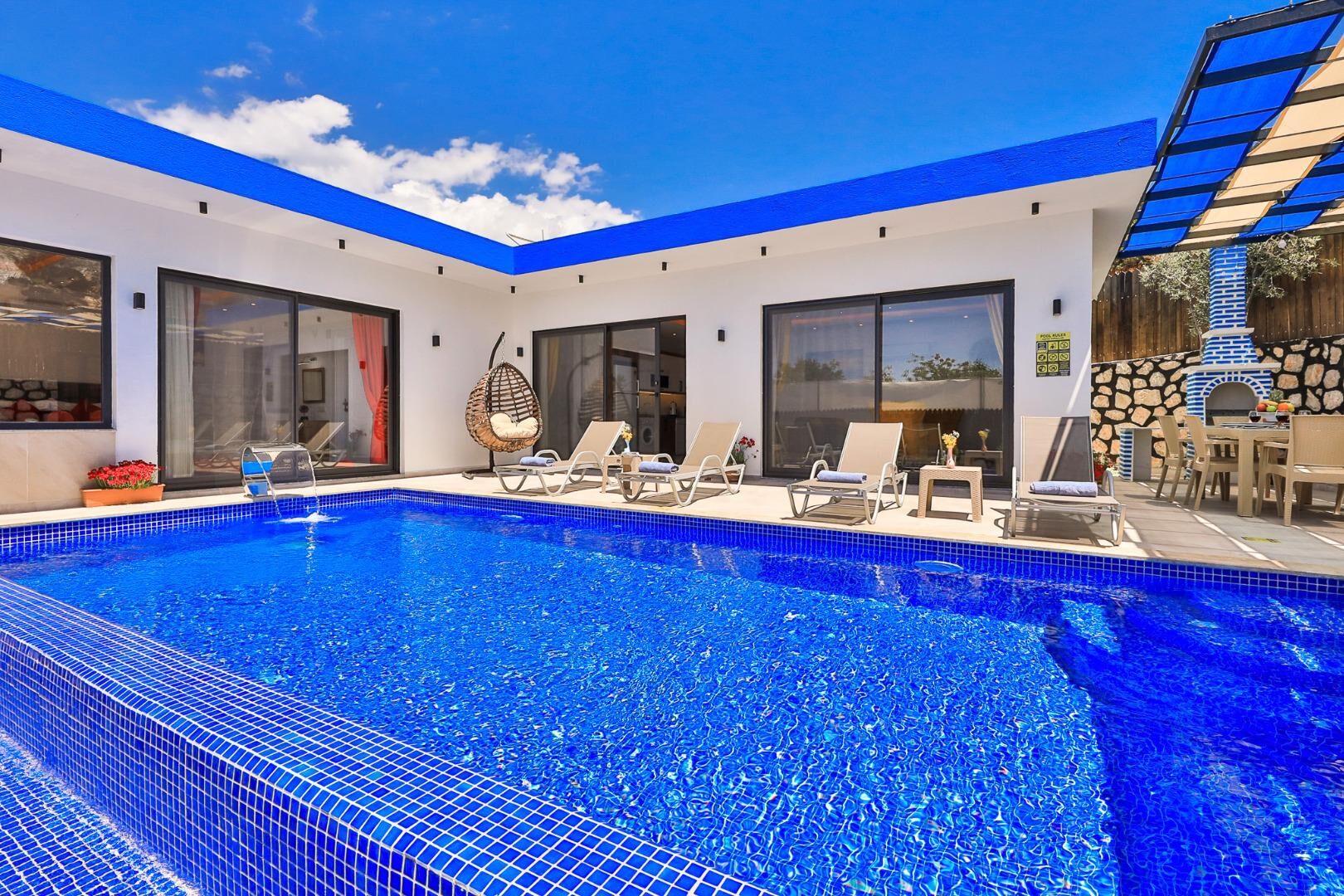 Villa Cancan — 3