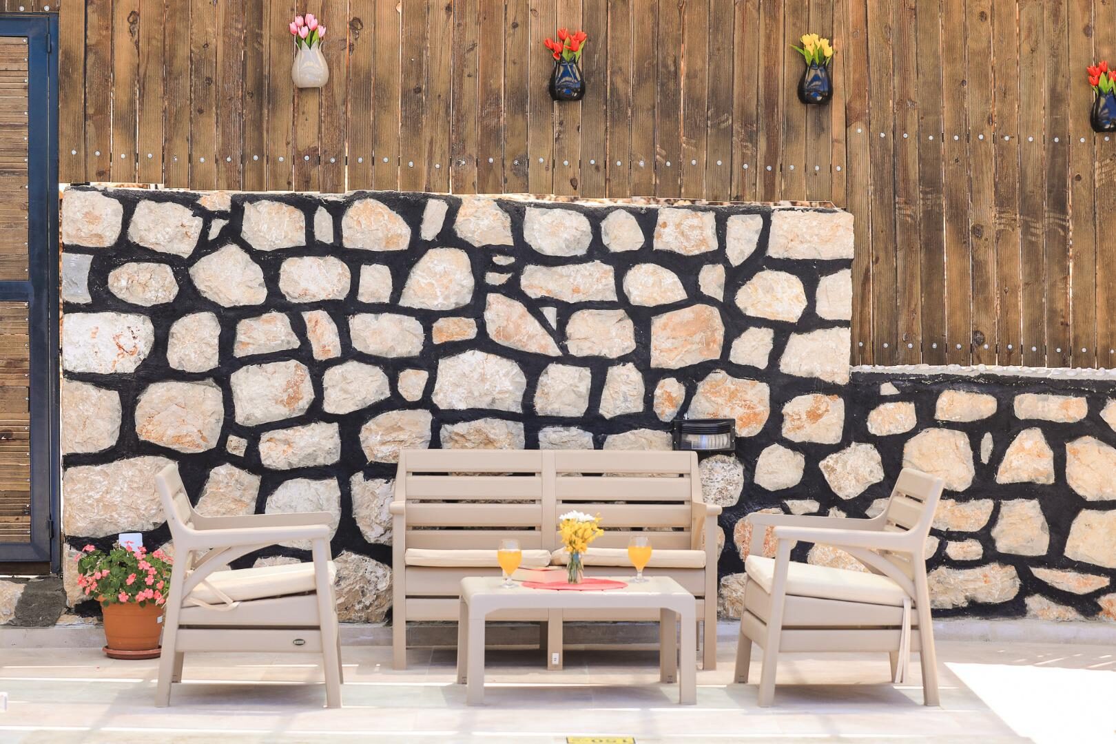 Villa Cancan — 20
