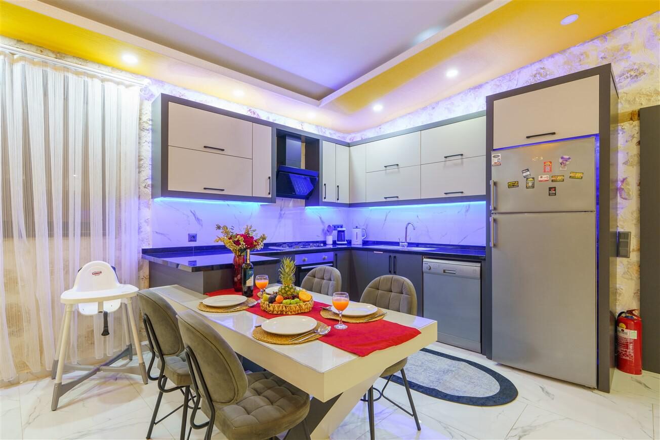 Villa Mira Queen — 51