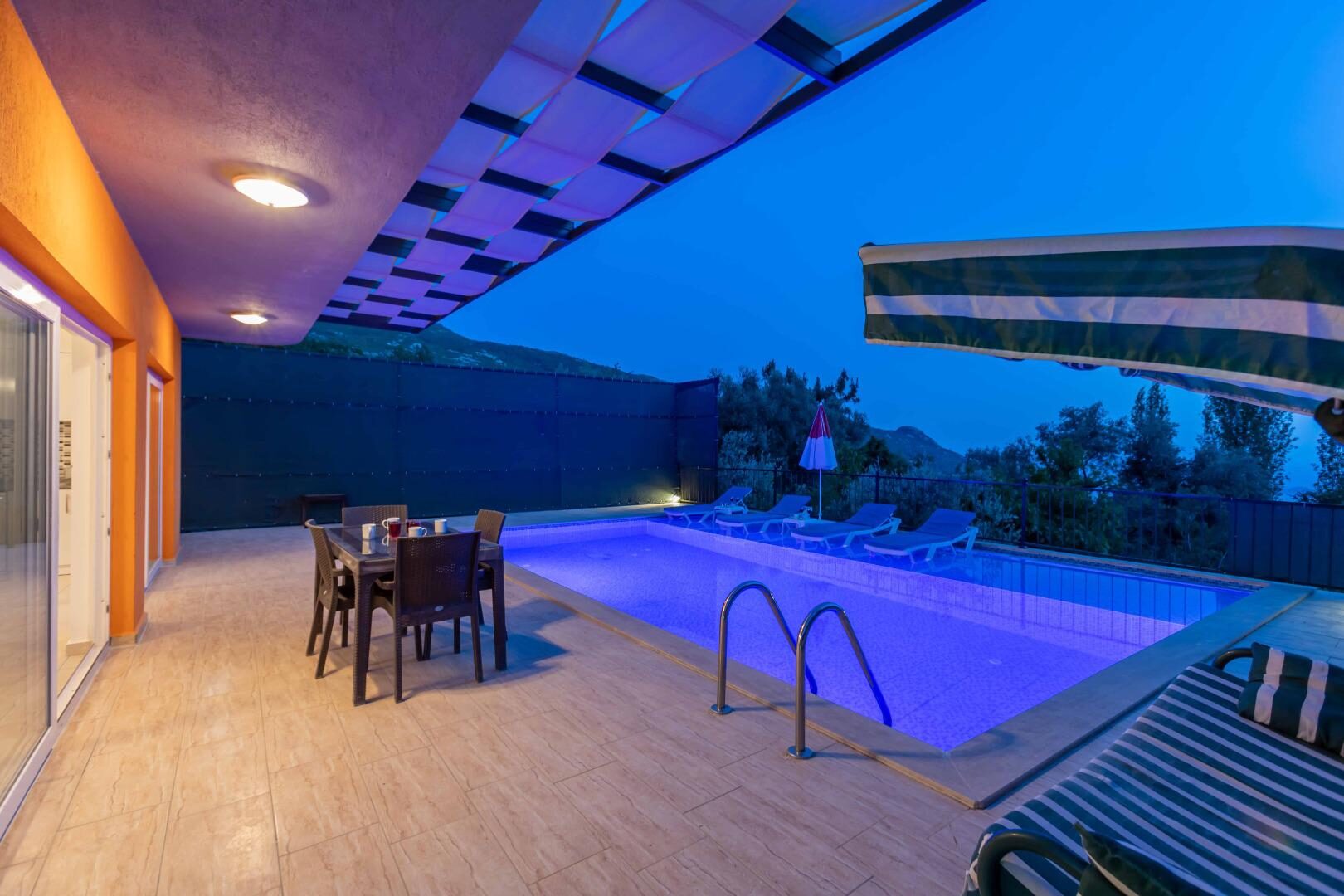 Villa Heves — 10