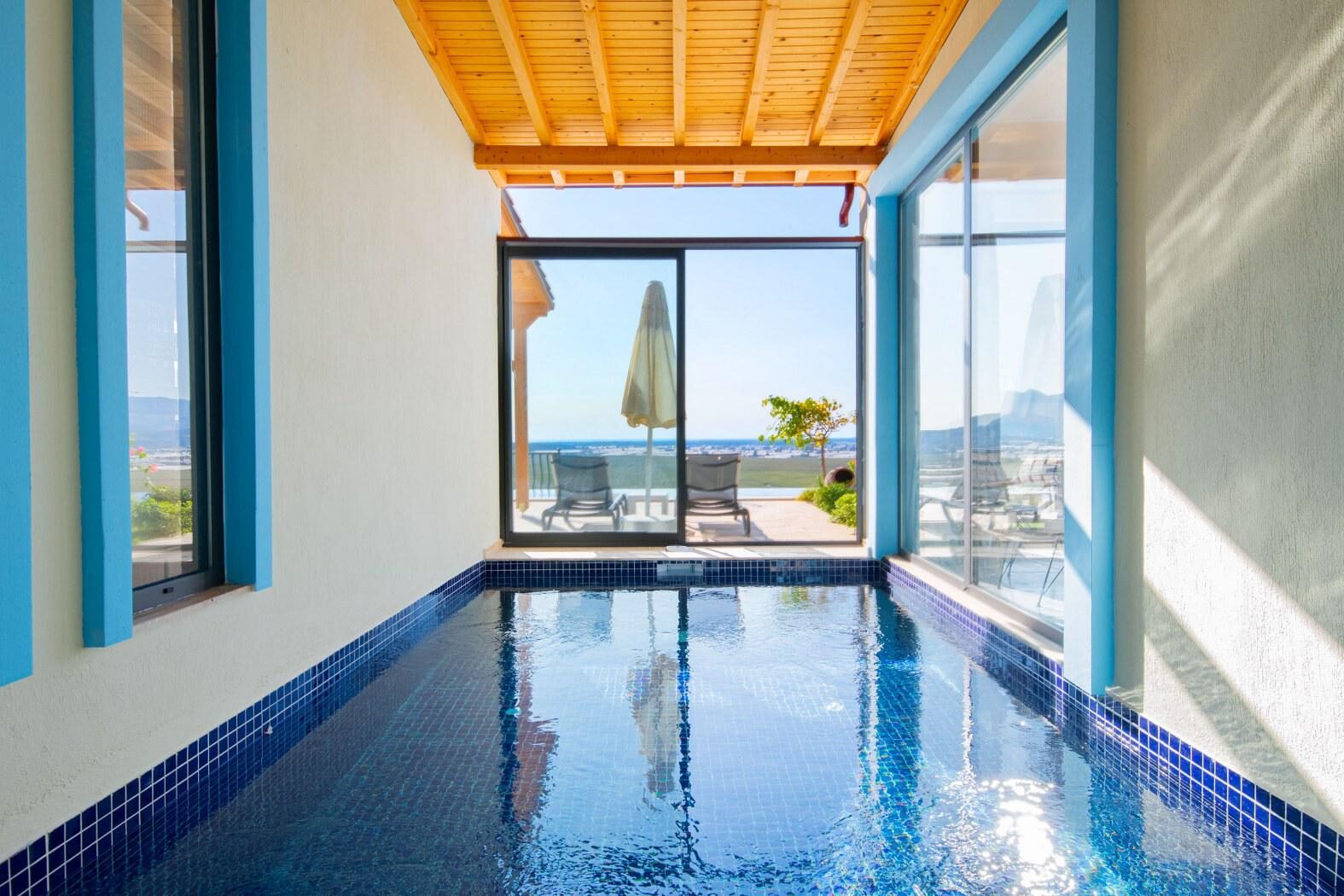Villa Topaz — 4