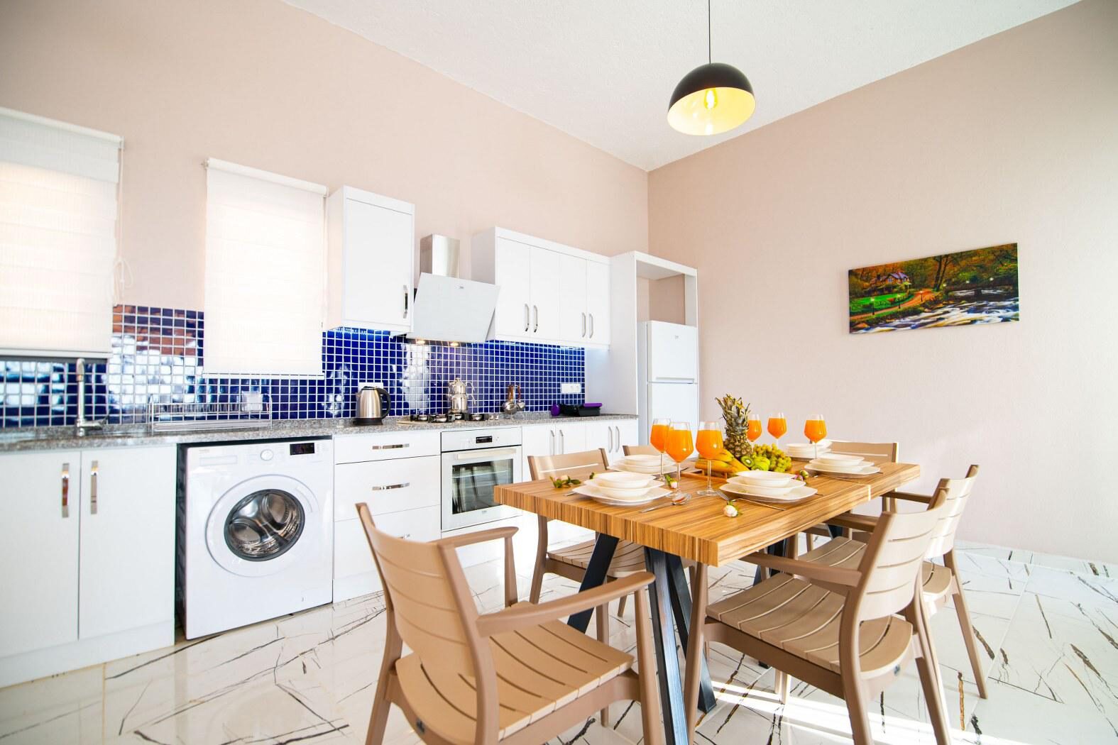 Villa Topaz — 23