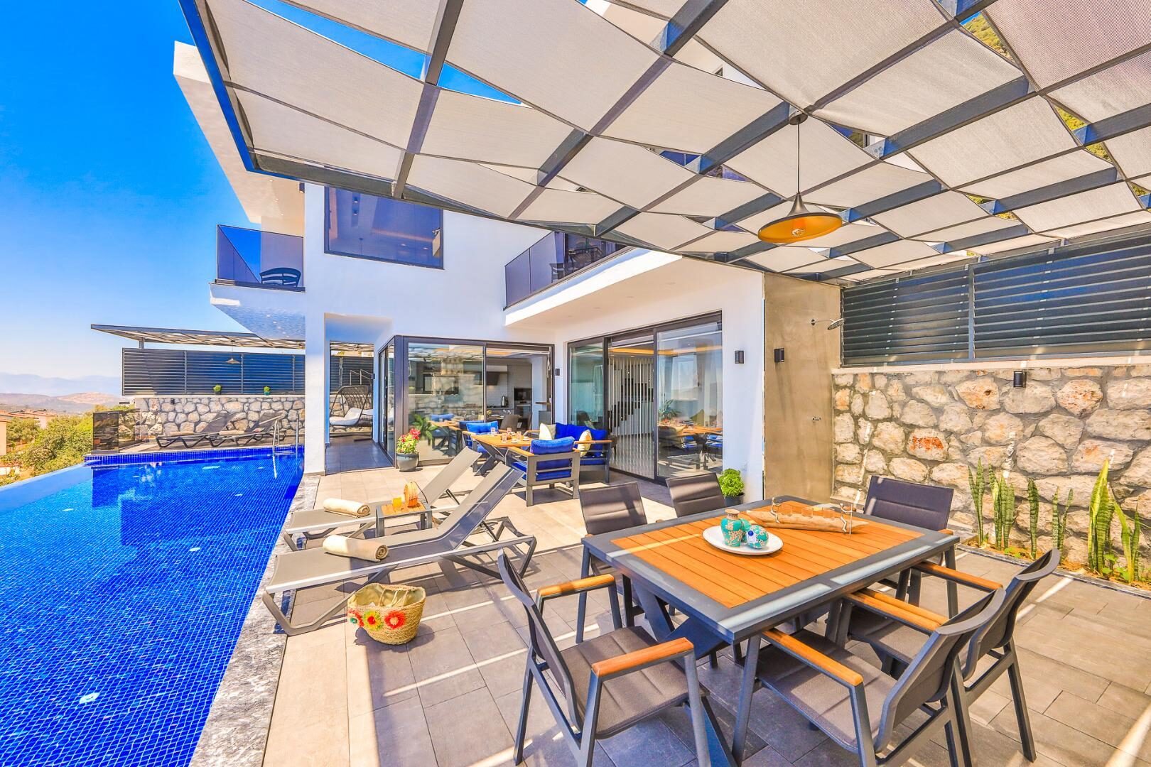 Villa Gardenya — 9