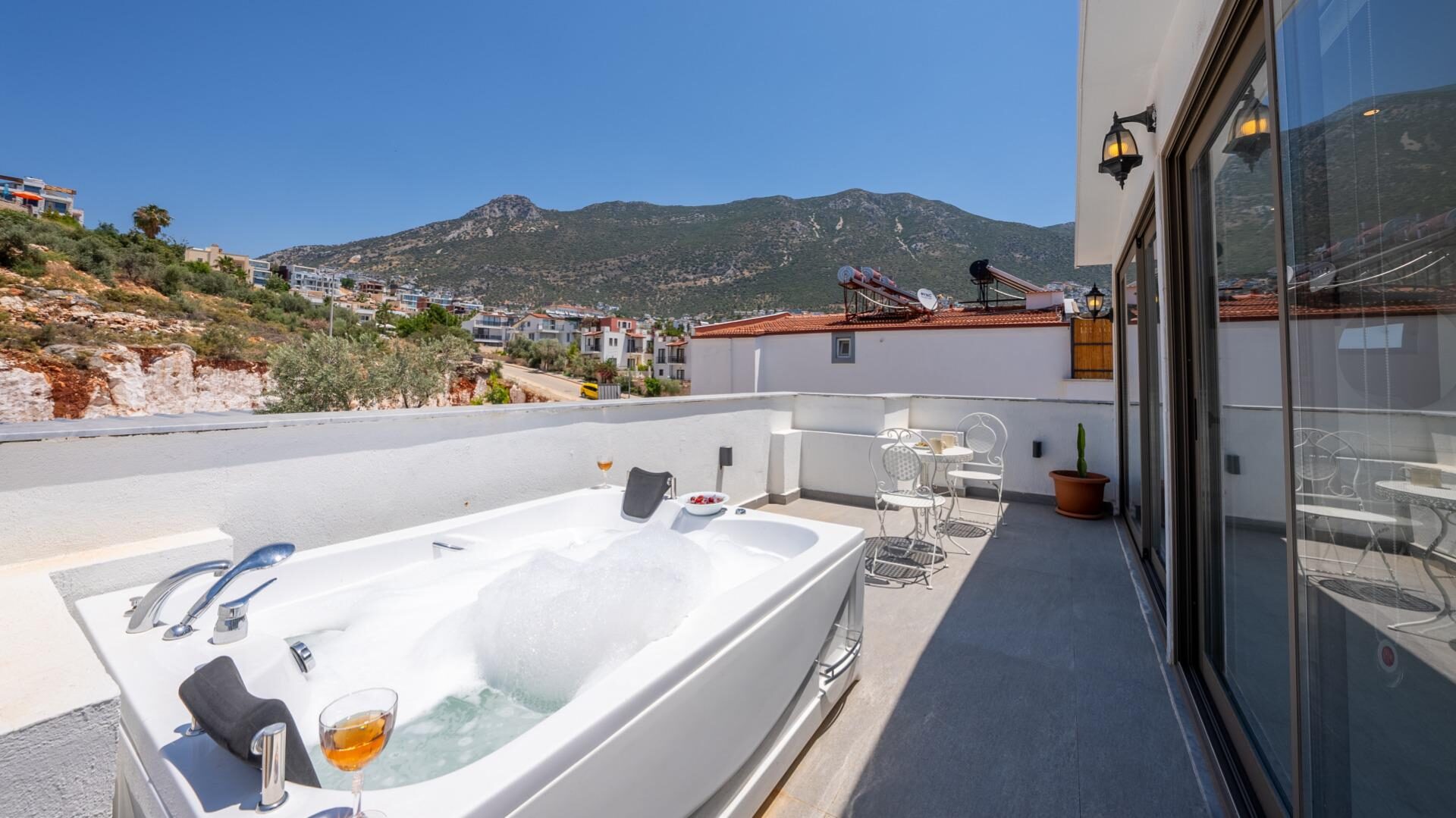 Villa Orange — 8