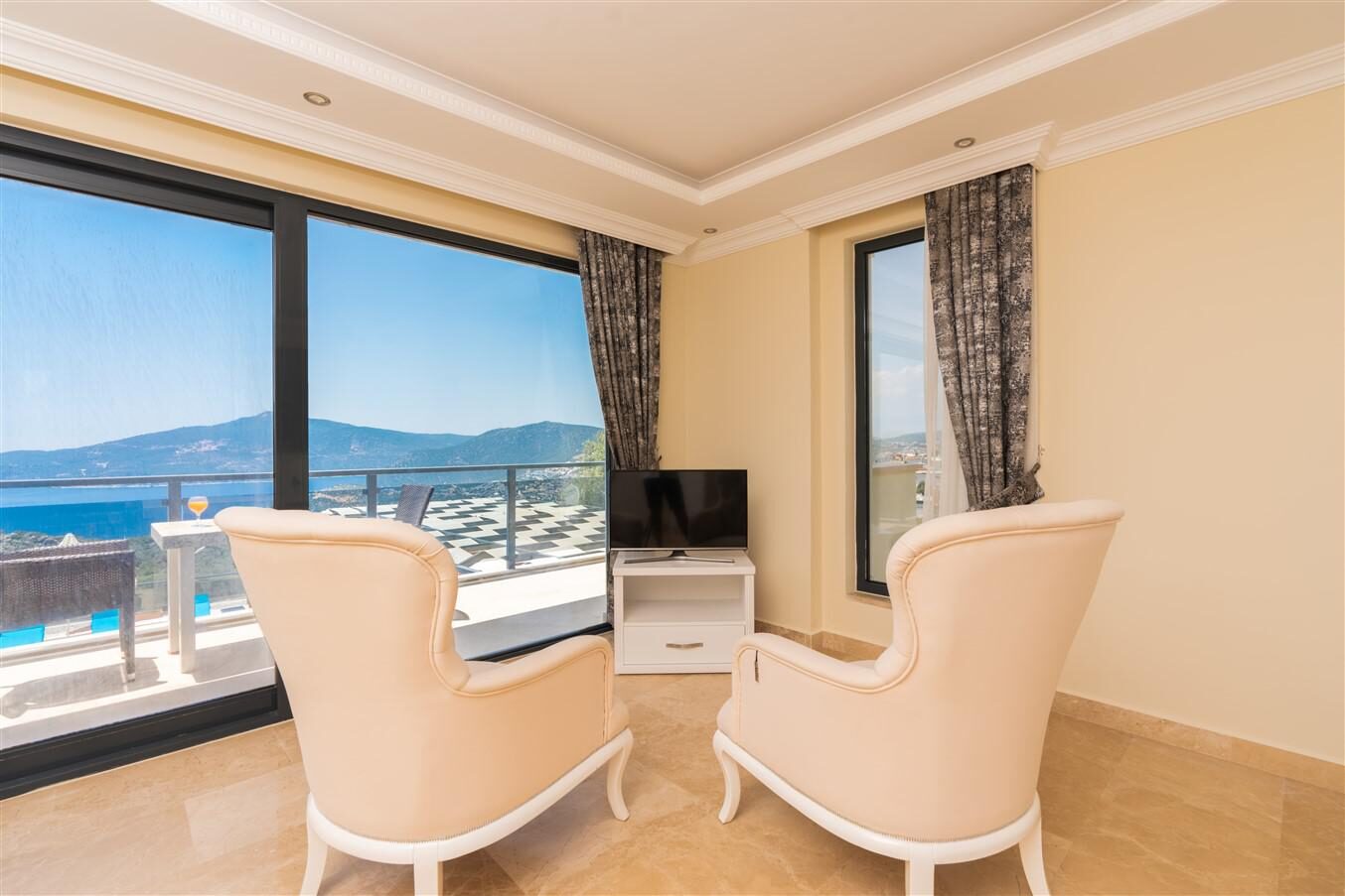Villa Kral — 123