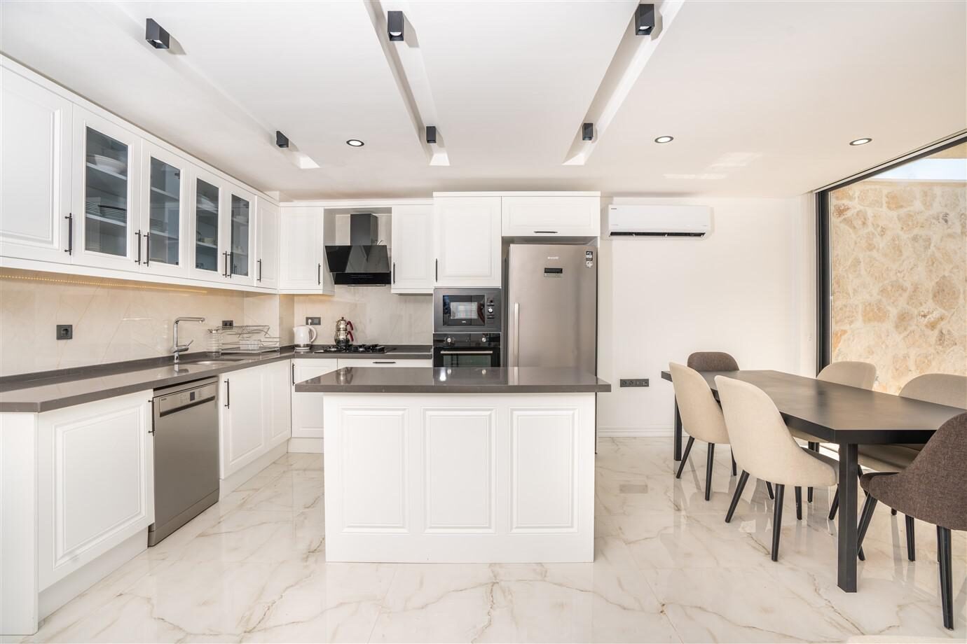 Villa Dicle — 48