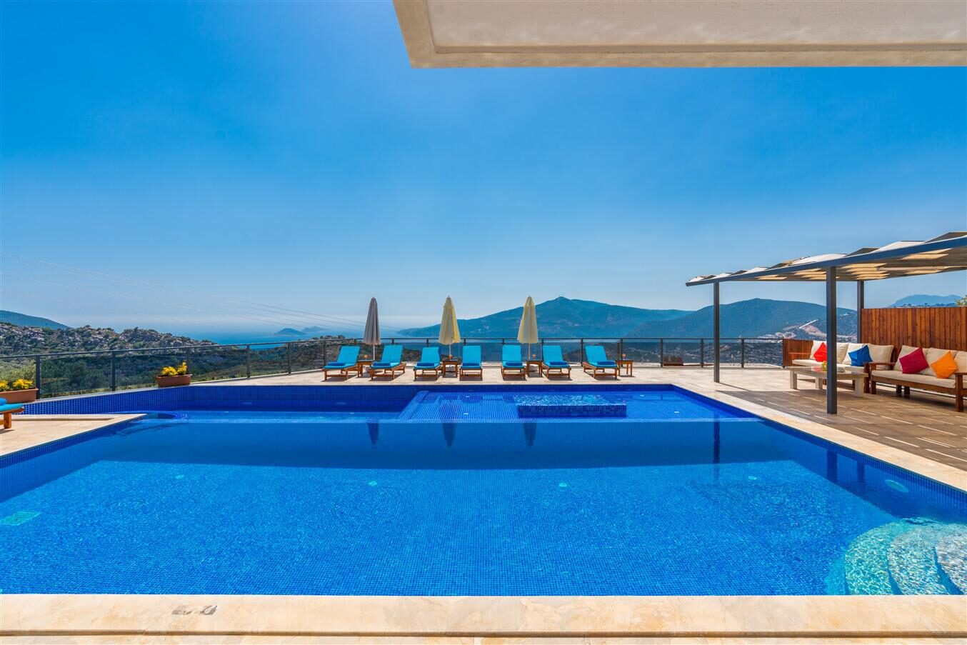Villa Kral — 153