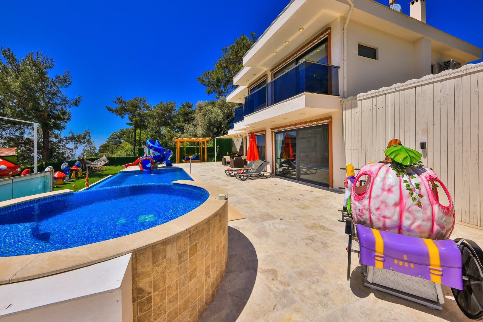 Villa Disney Land — 10