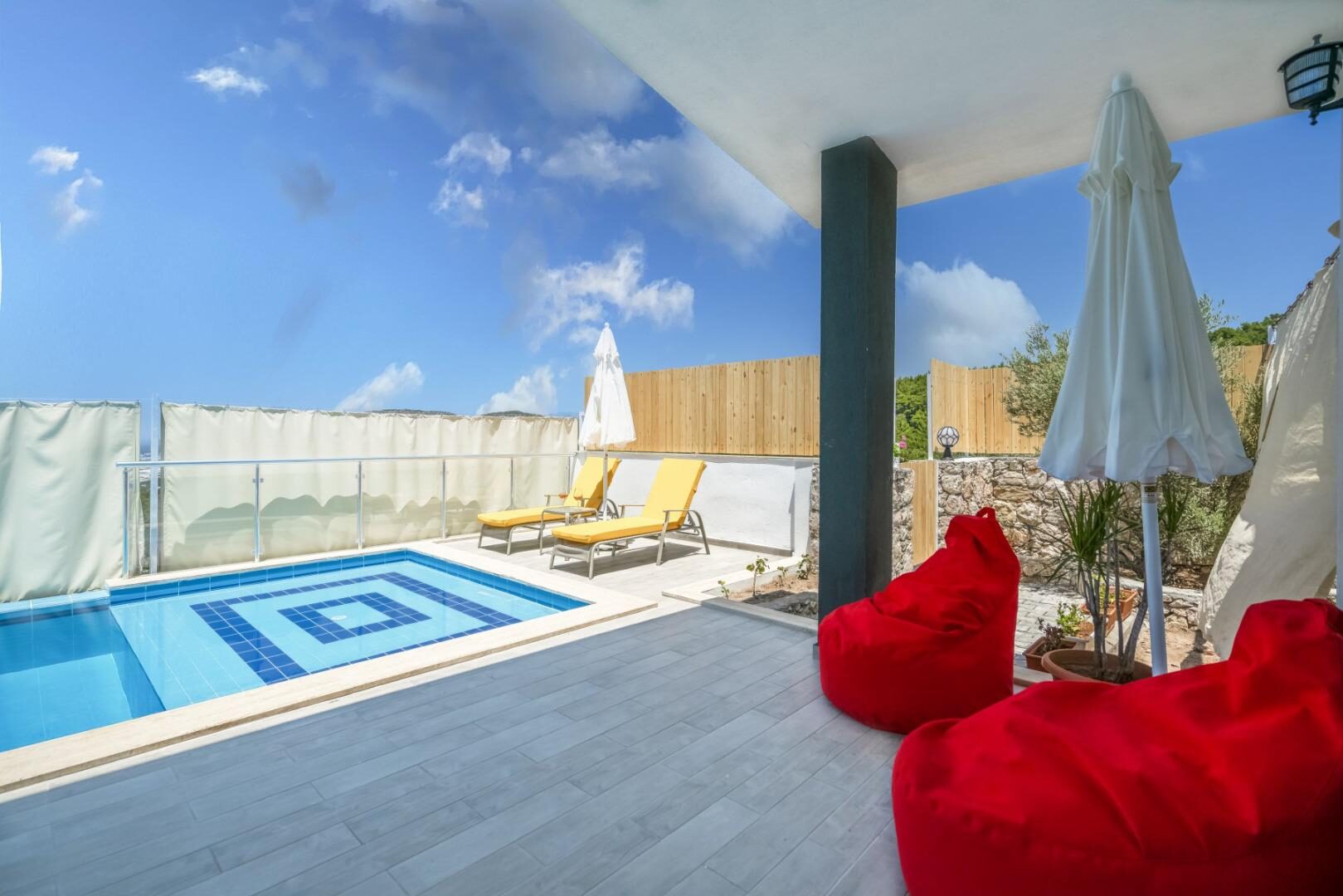 Villa Pandora — 5
