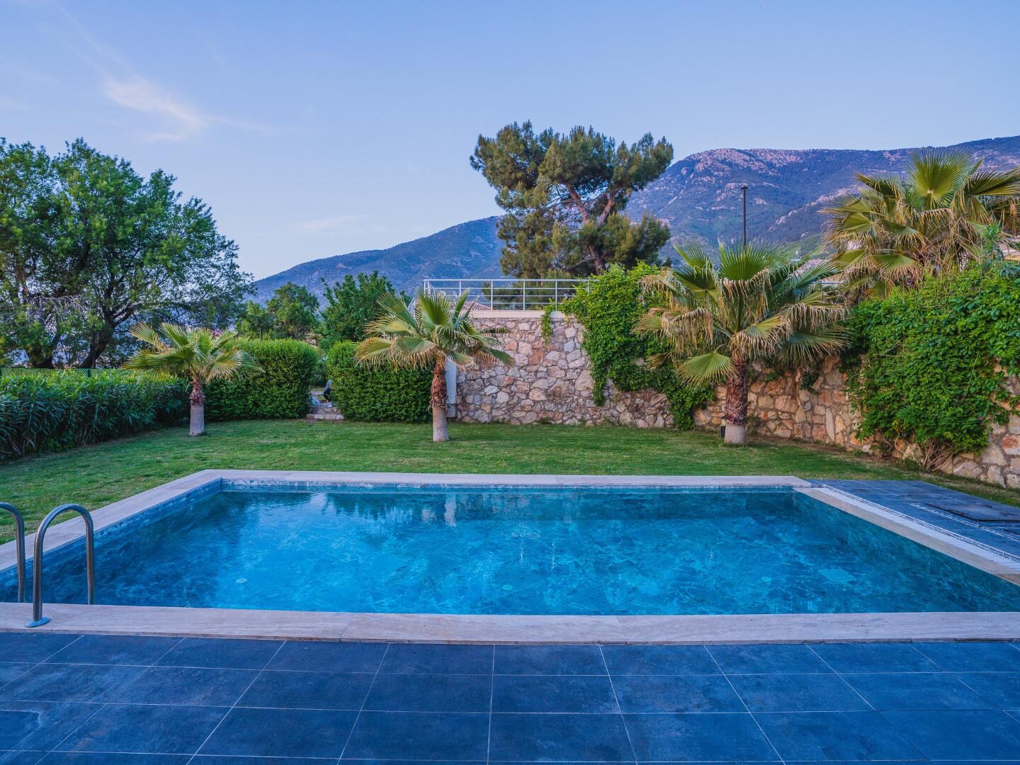 Villa Royal Ovacık 11 — 16