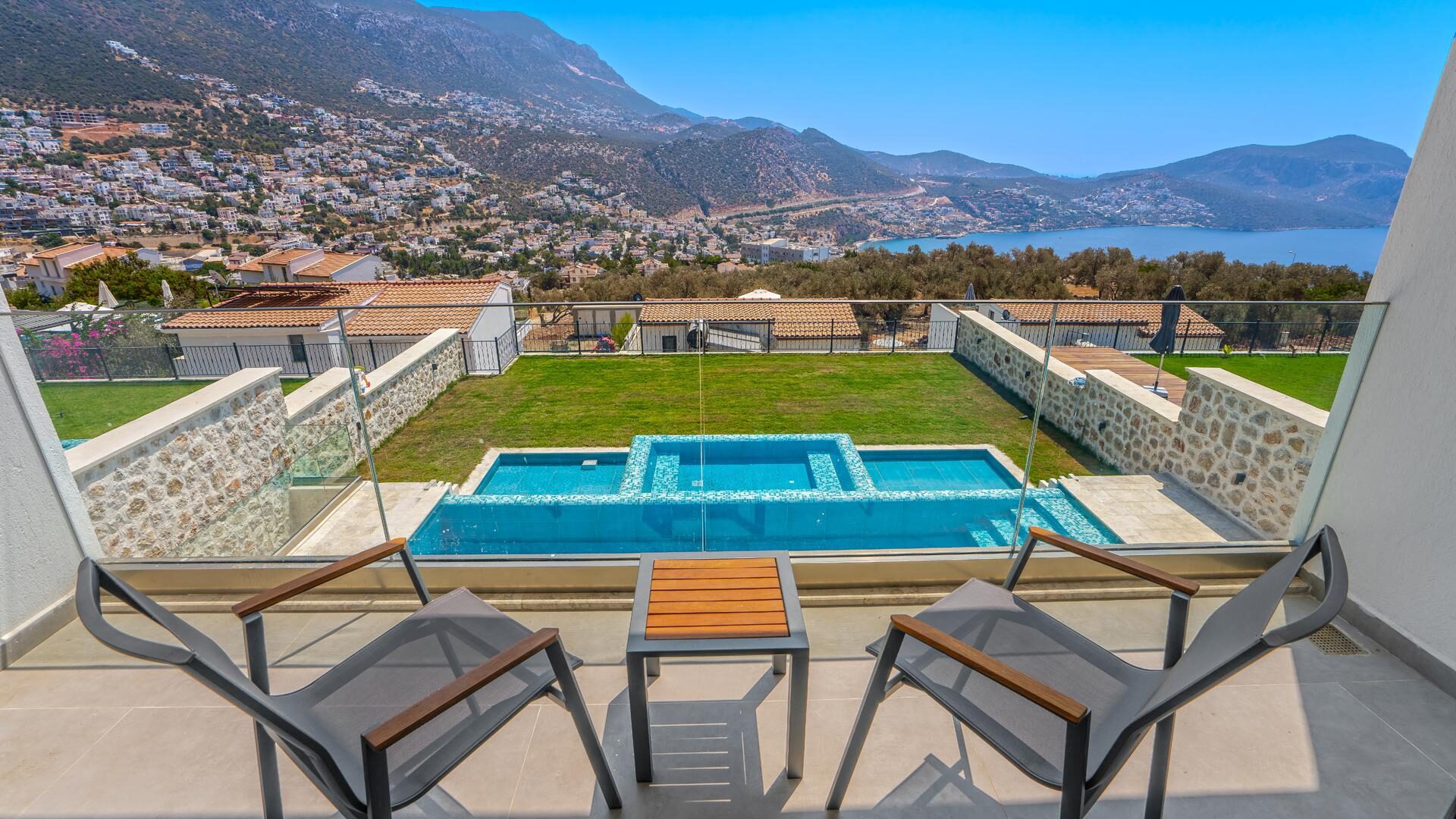Villa Lion — 41