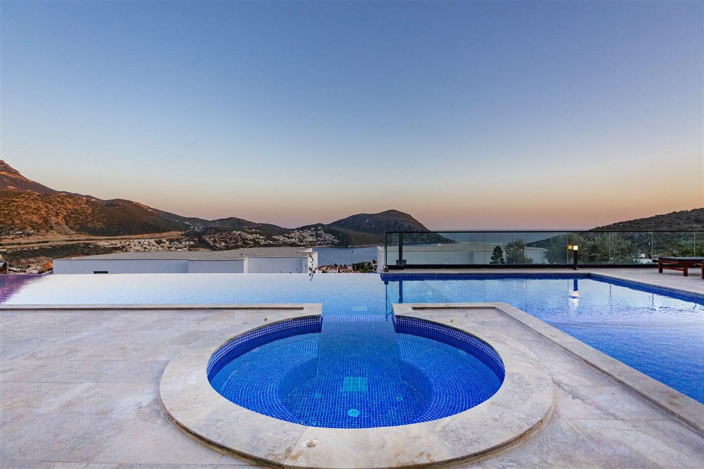Villa Tigra — 10