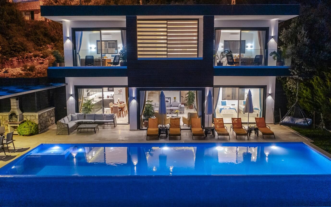 Villa Royal — 5