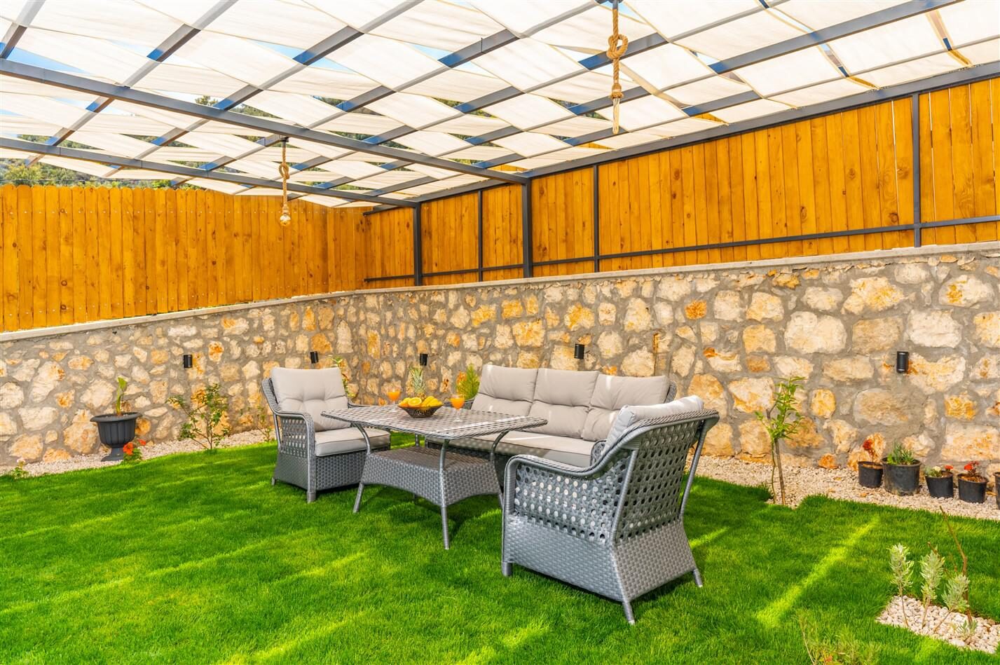 Villa Mister — 23