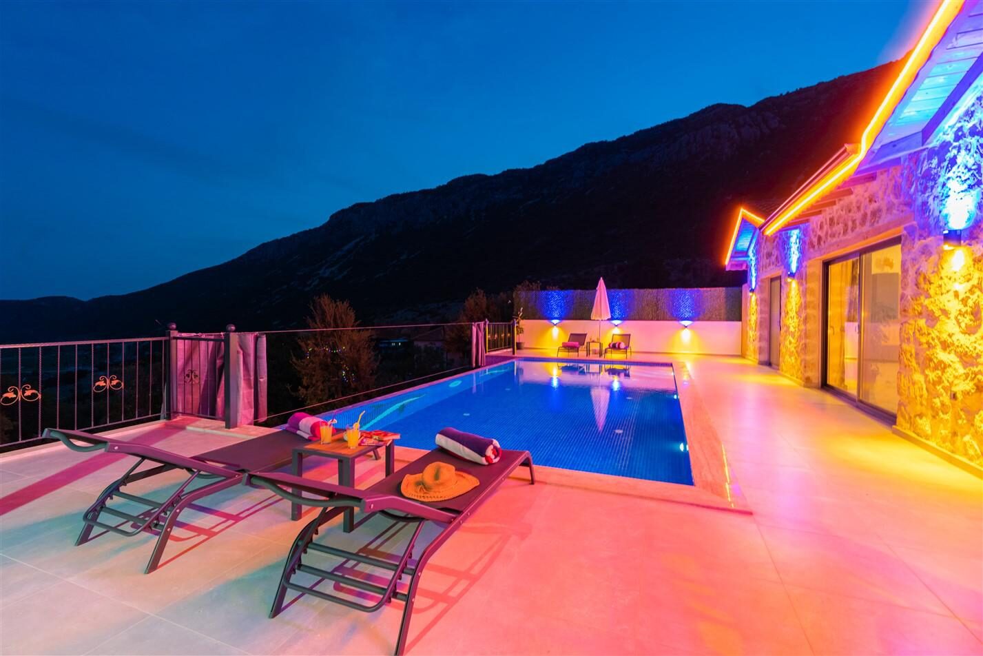 Villa Estrella — 23