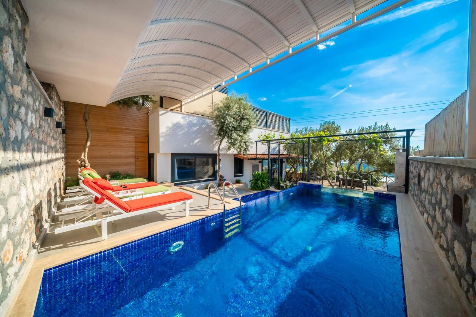 Villa Therapy Aqua — 1