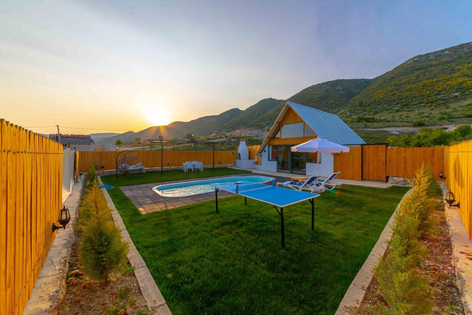 Villa Mentes — 6