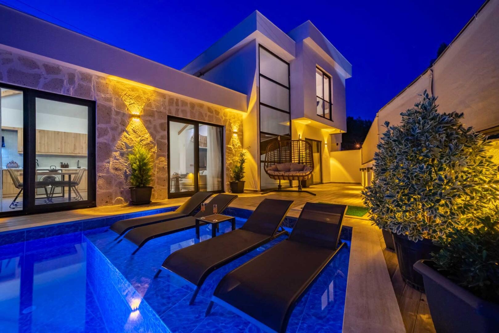 Villa Soil House — 1