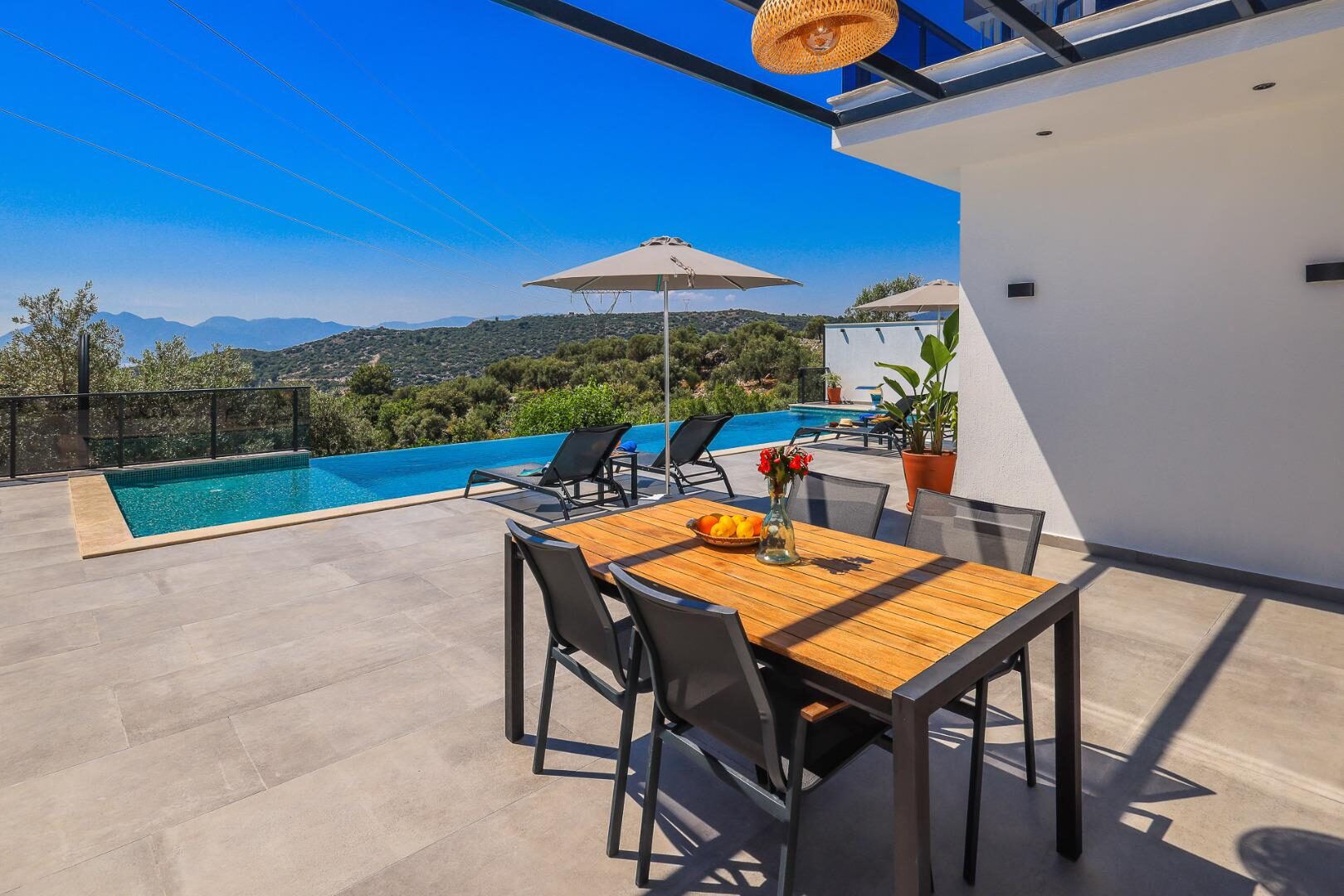 Villa Fi Manor — 27
