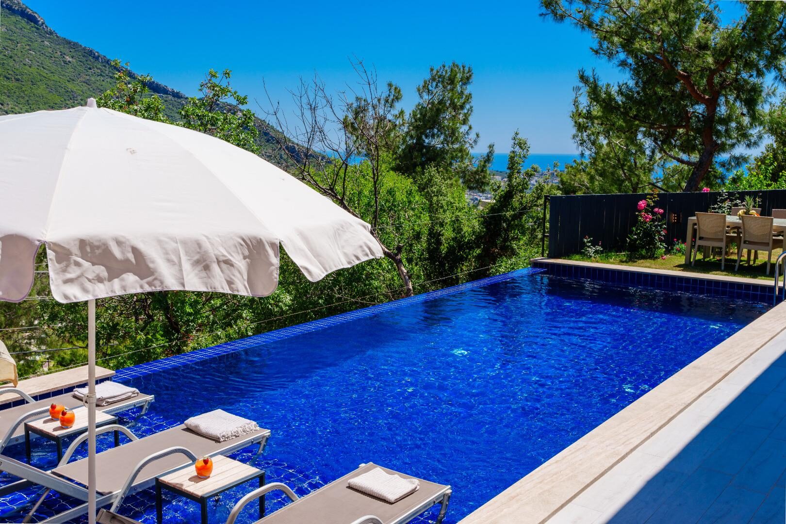 Villa Emek — 19