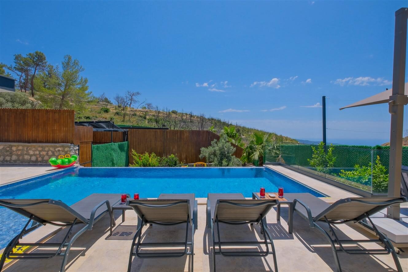 Villa Mira Trio 2 — 20