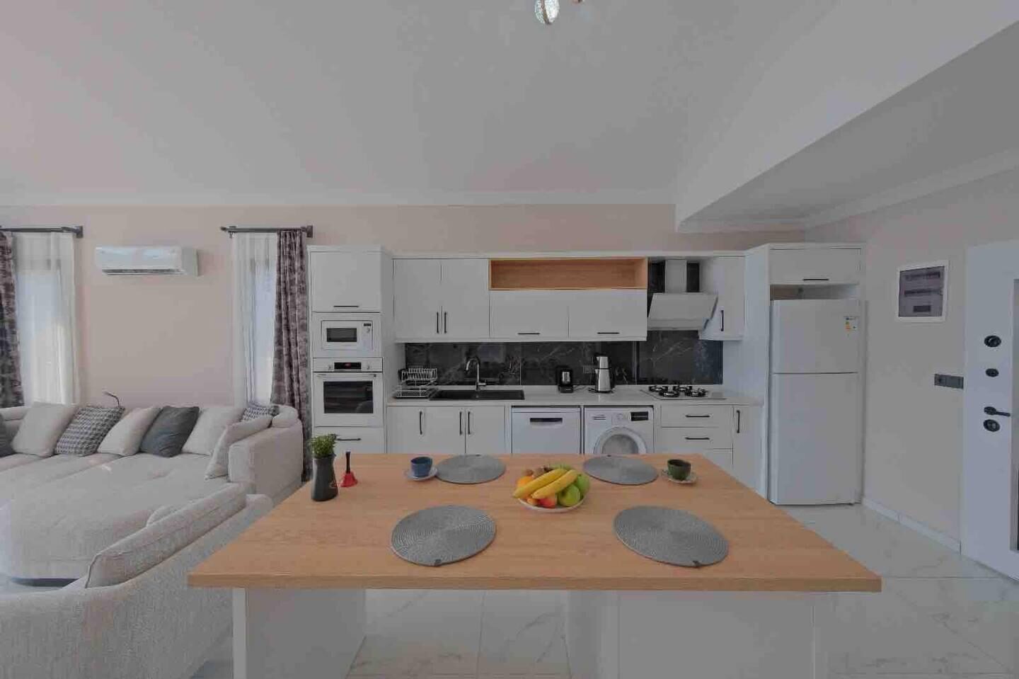 Villa Arel House — 32