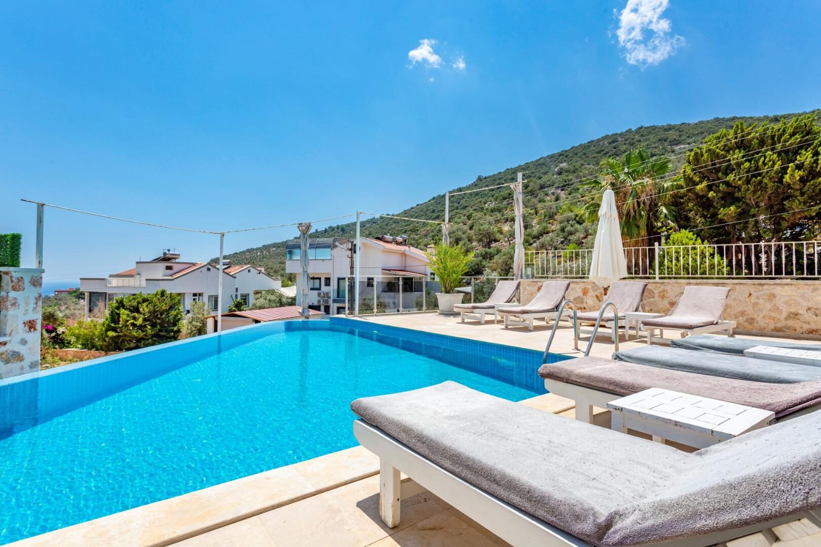 Villa Nergis — 9