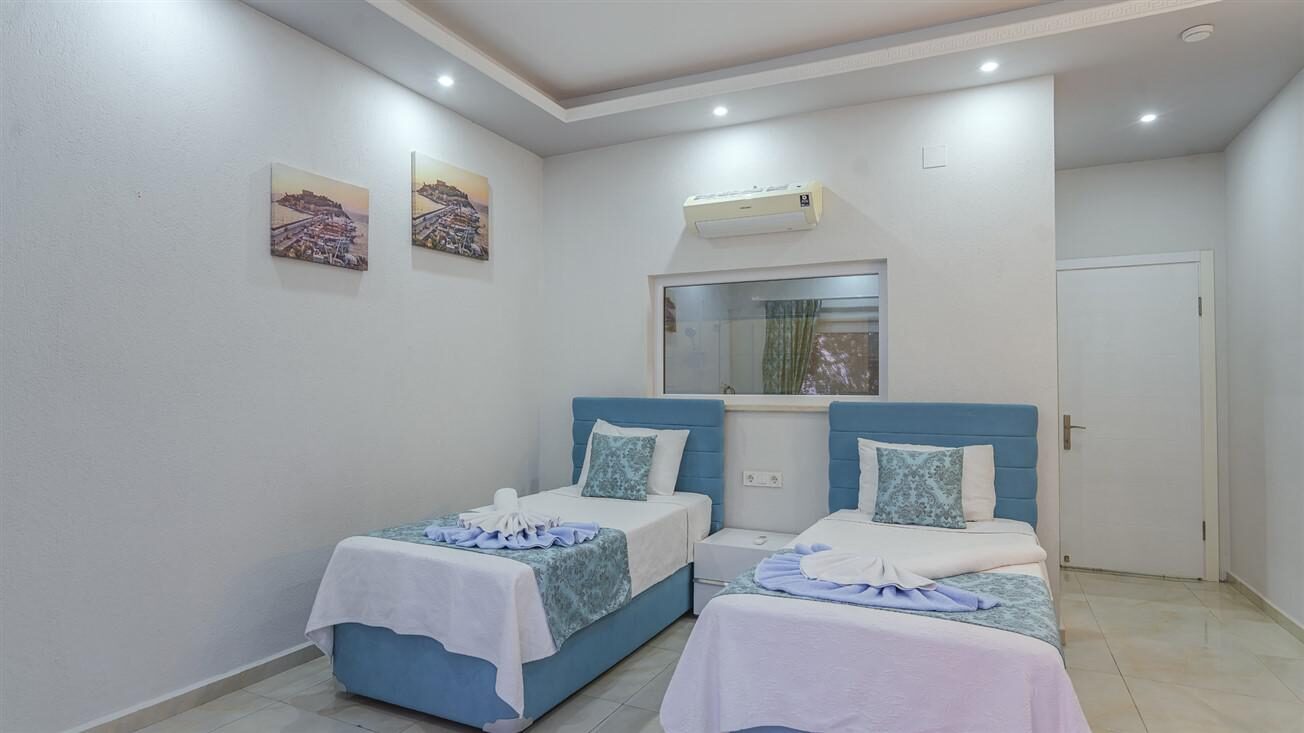 Villa Peri — 48
