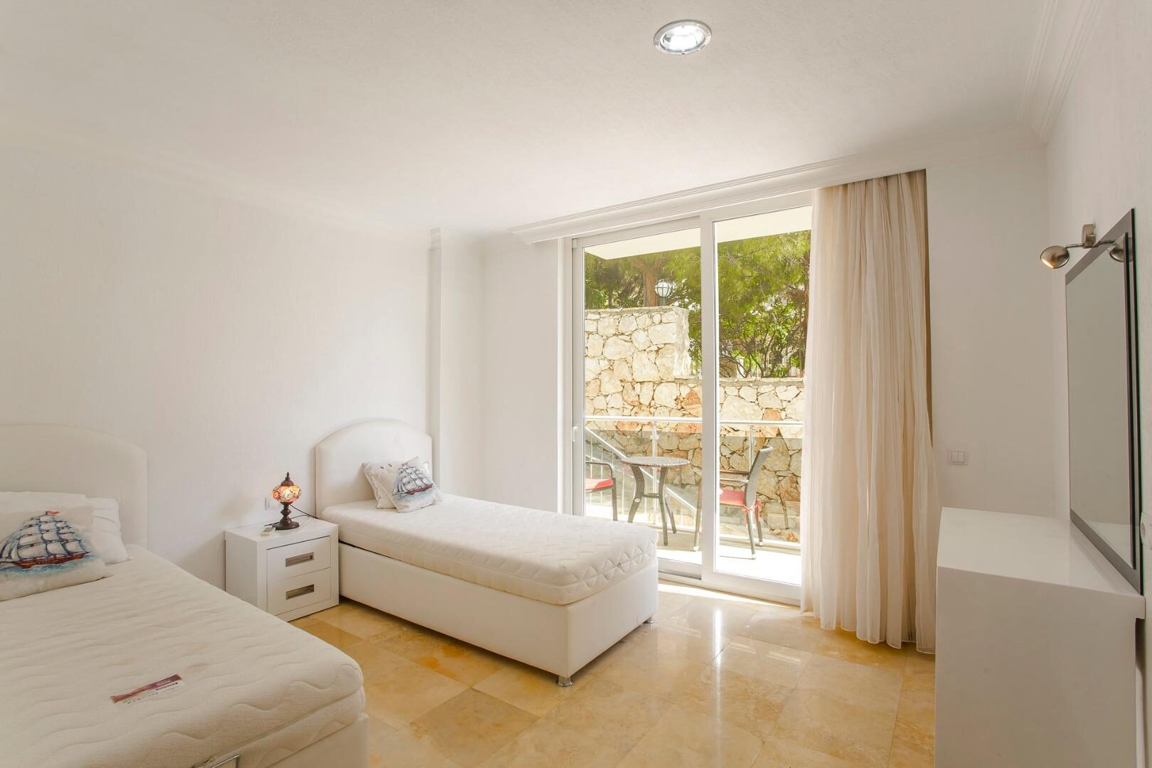 Villa Yirmi — 117