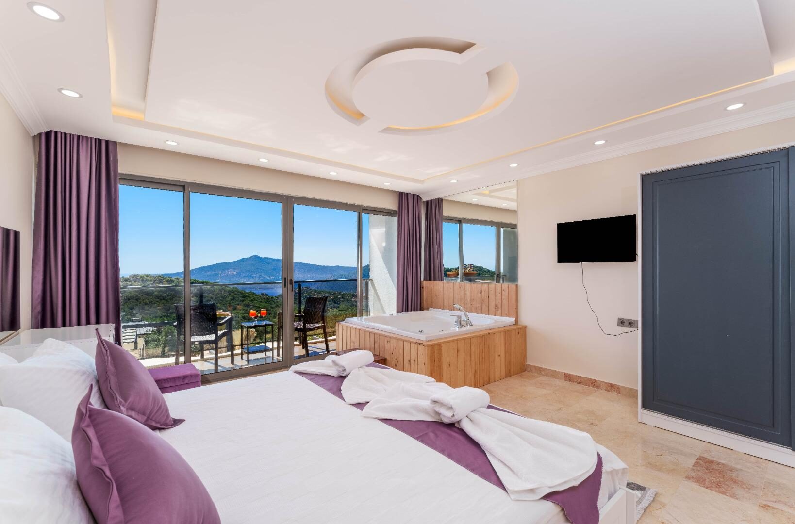 Villa Grand Emora 2 — 70