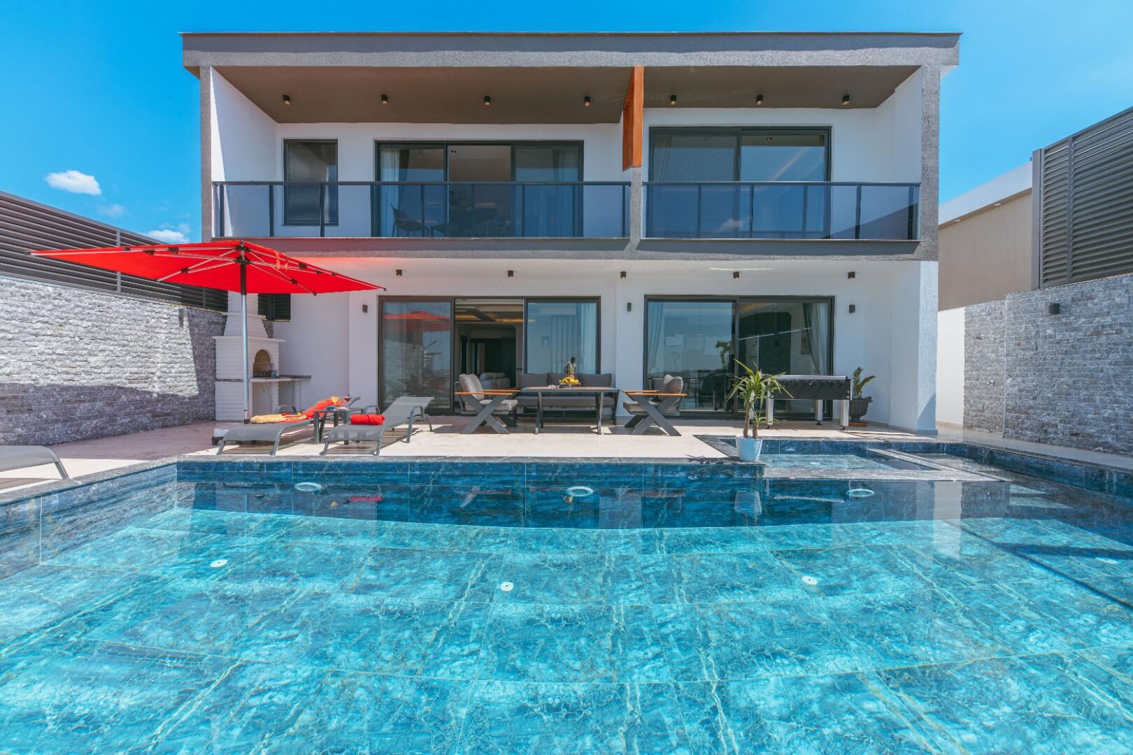 Villa Xanadu — 17