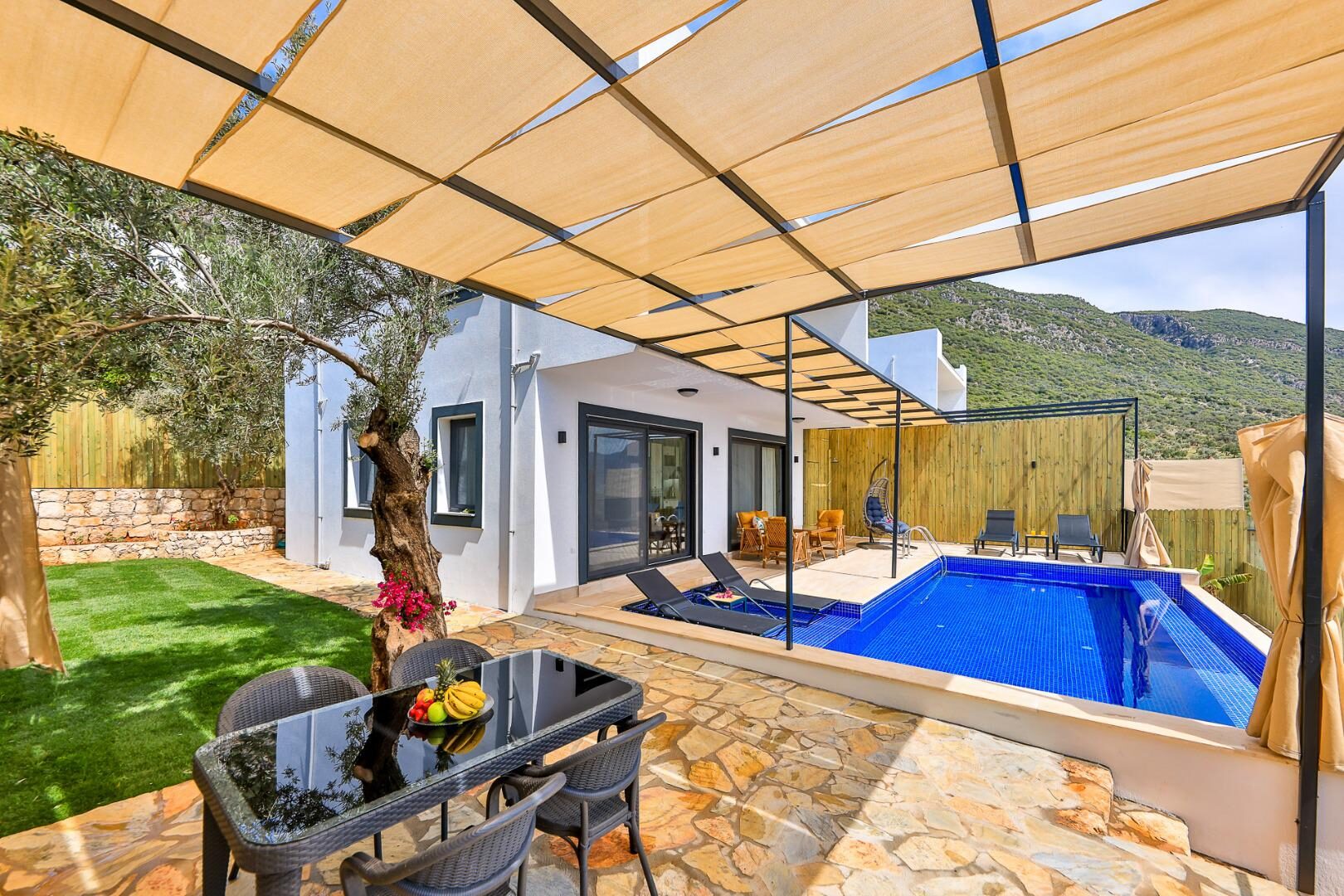 Villa Albedo Blue — 8