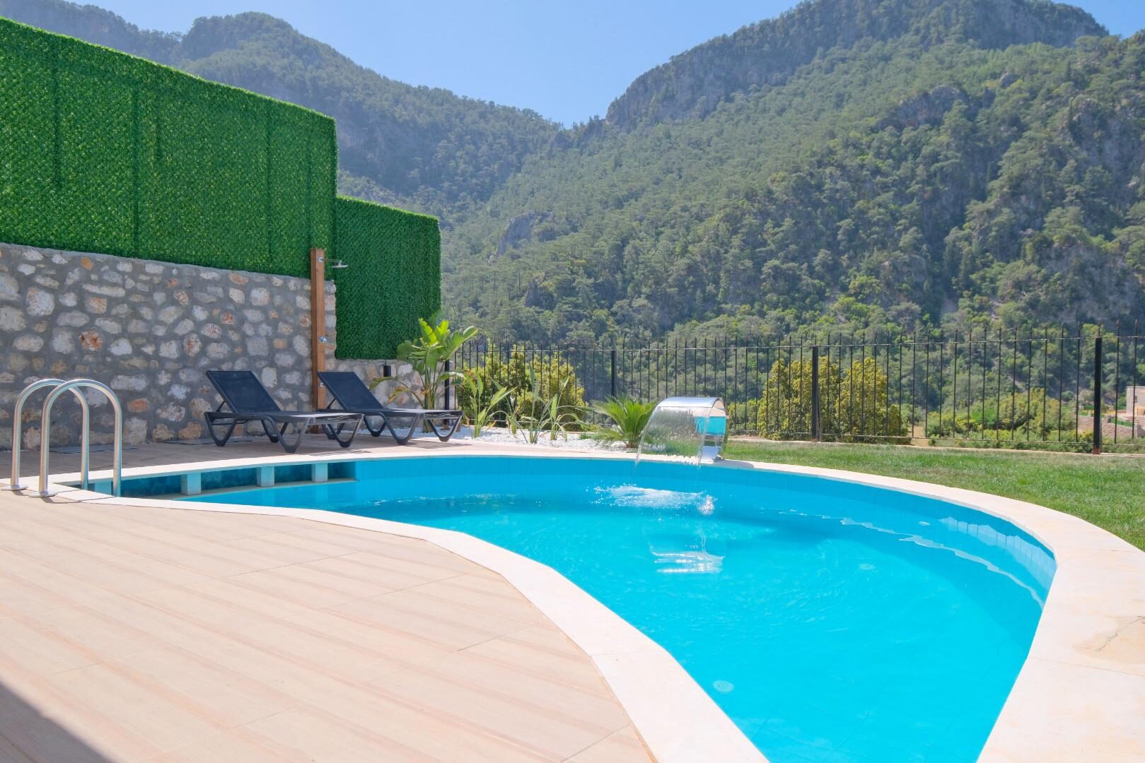 Villa Luna — 17