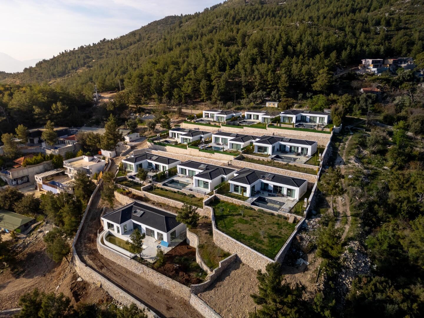 Villa Mercury 9 — 33