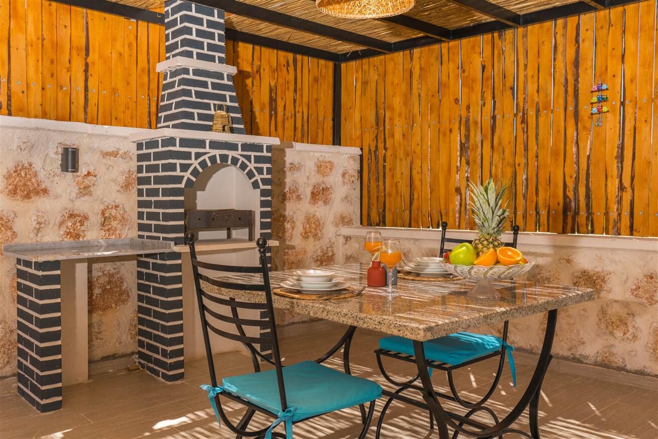Villa Apollon — 9