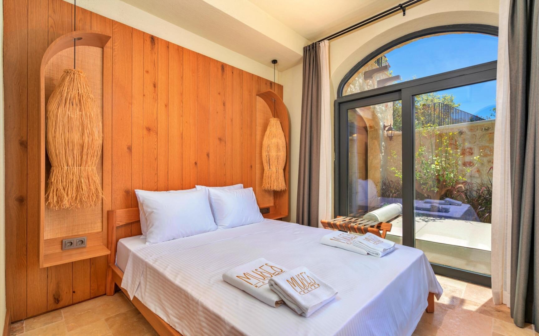 Villa Muses Erato — 77