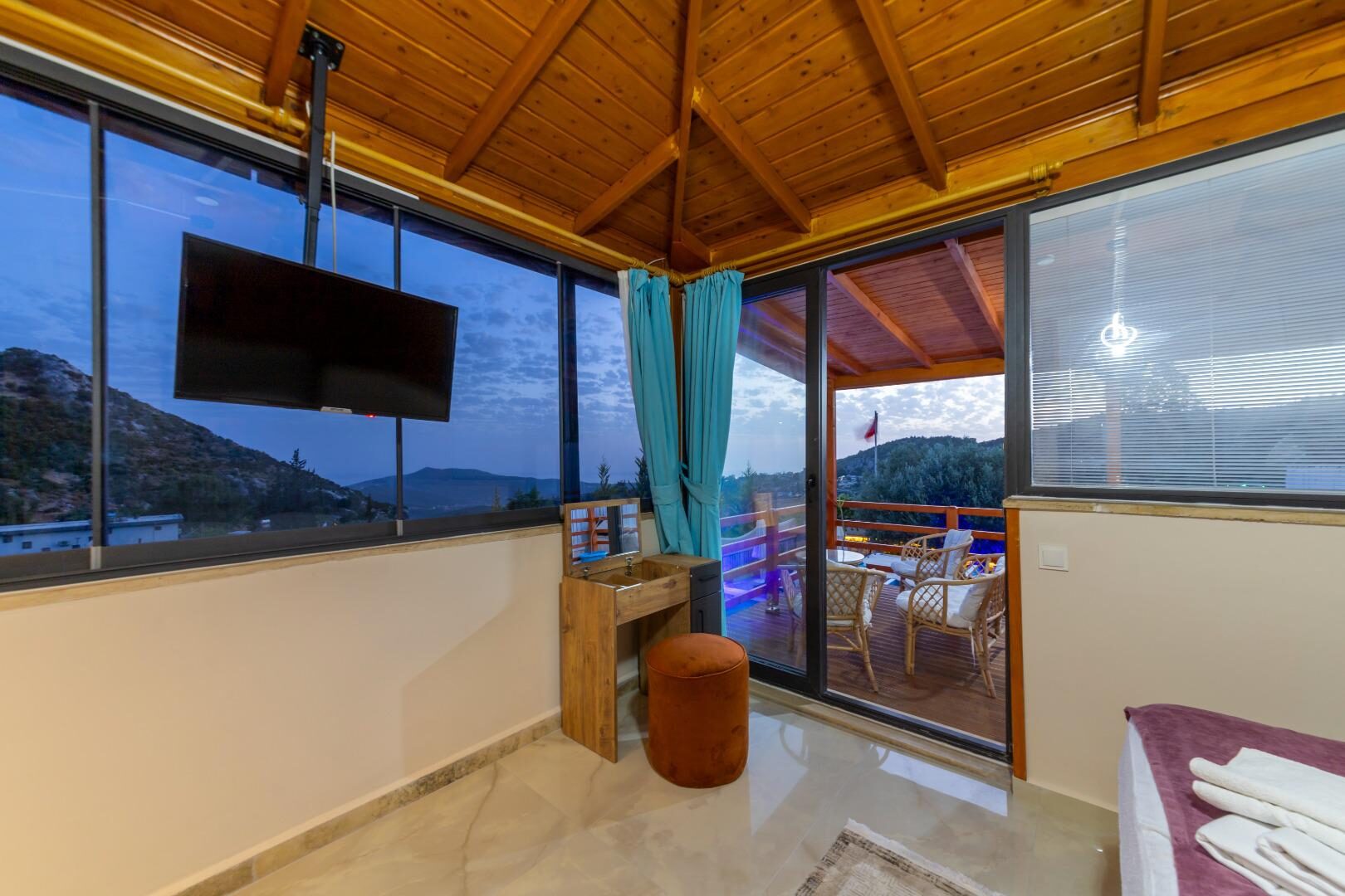 Villa Orpheus İslamlar — 80