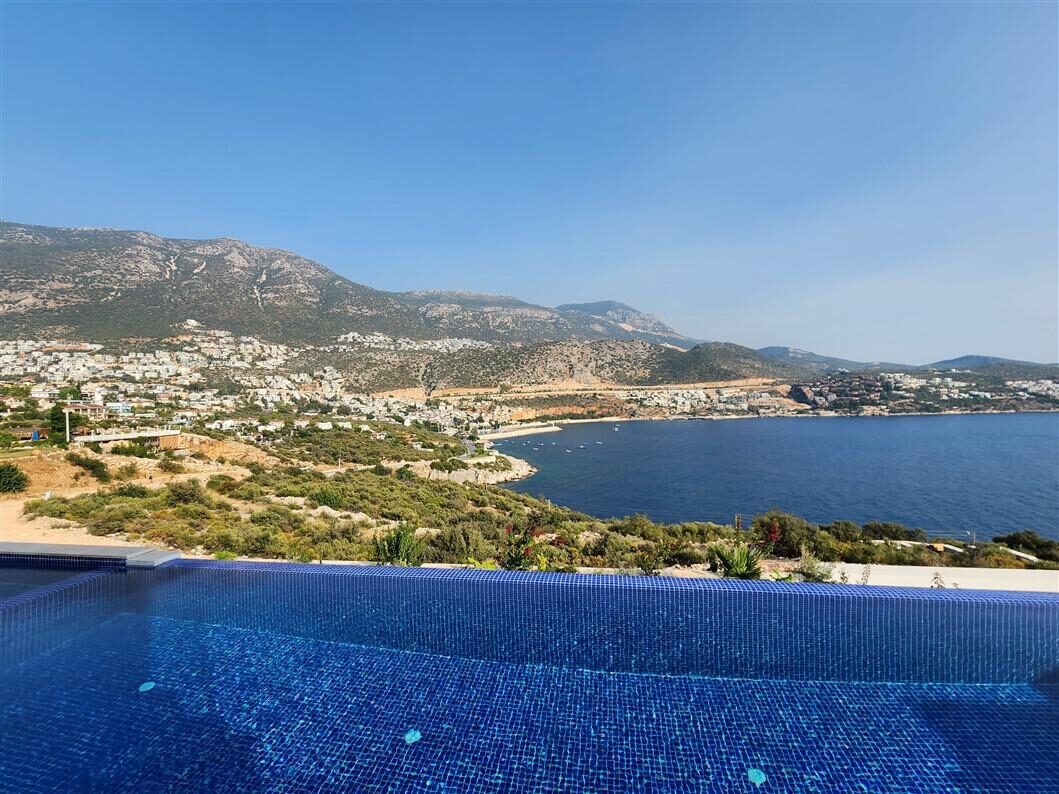 Villa Banu Exclusive — 140