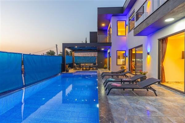 Villa Aslan 1 — 3