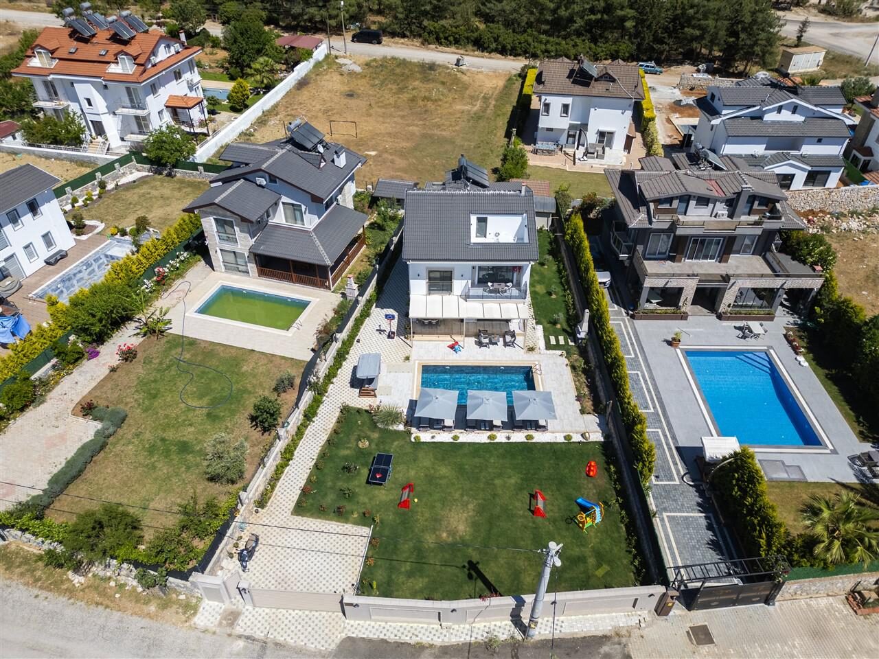 Villa La Casa Rosa — 121
