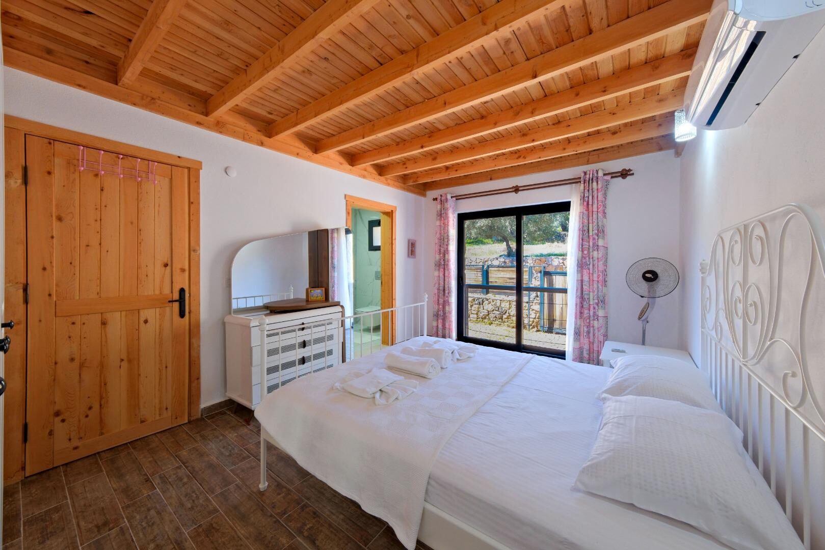 Villa Ayza — 36