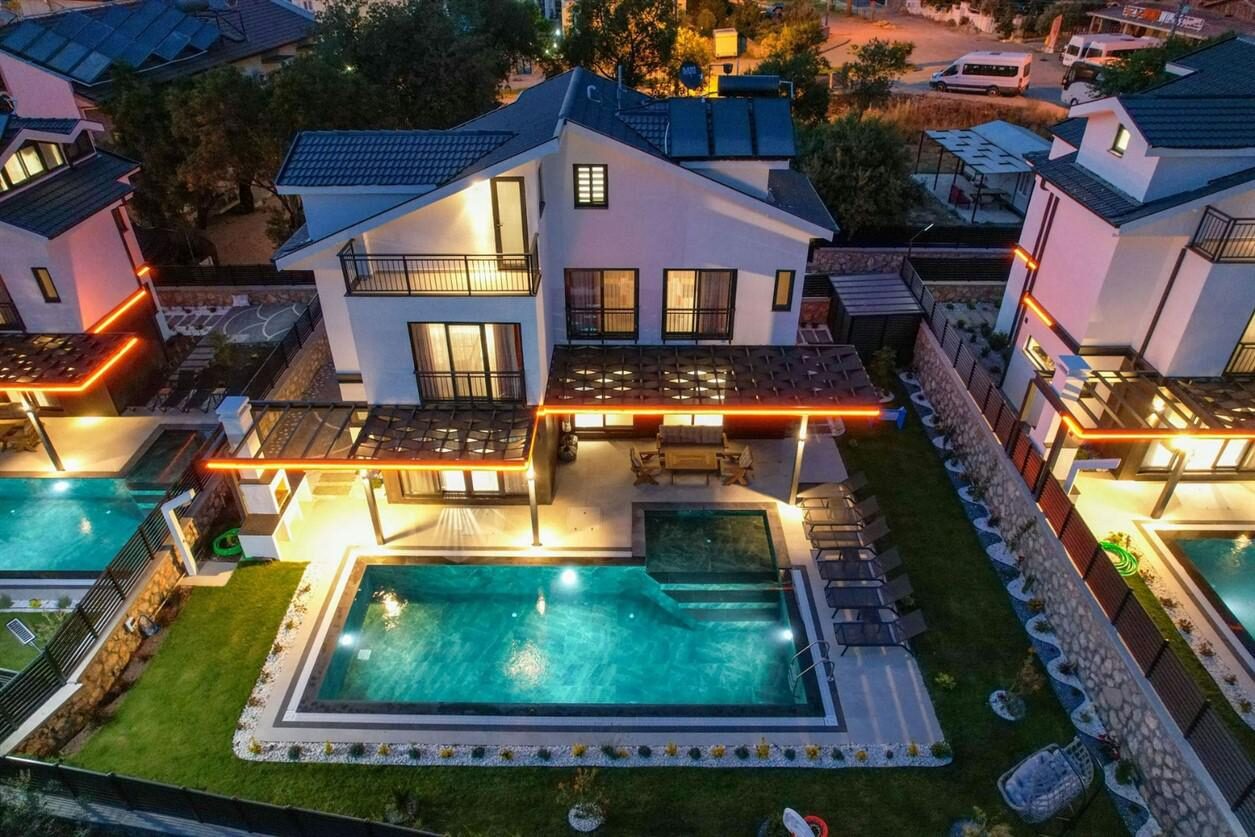 Villa Luna Vista 2 — 4