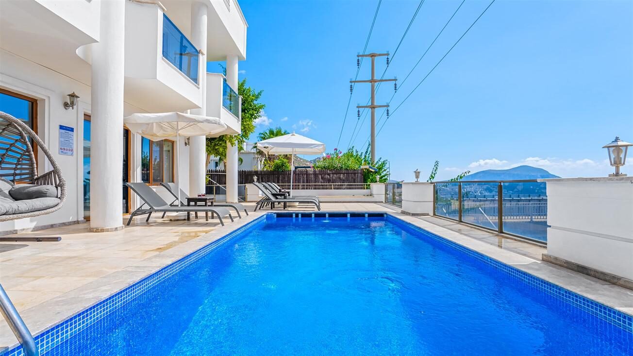 Villa Palm — 18