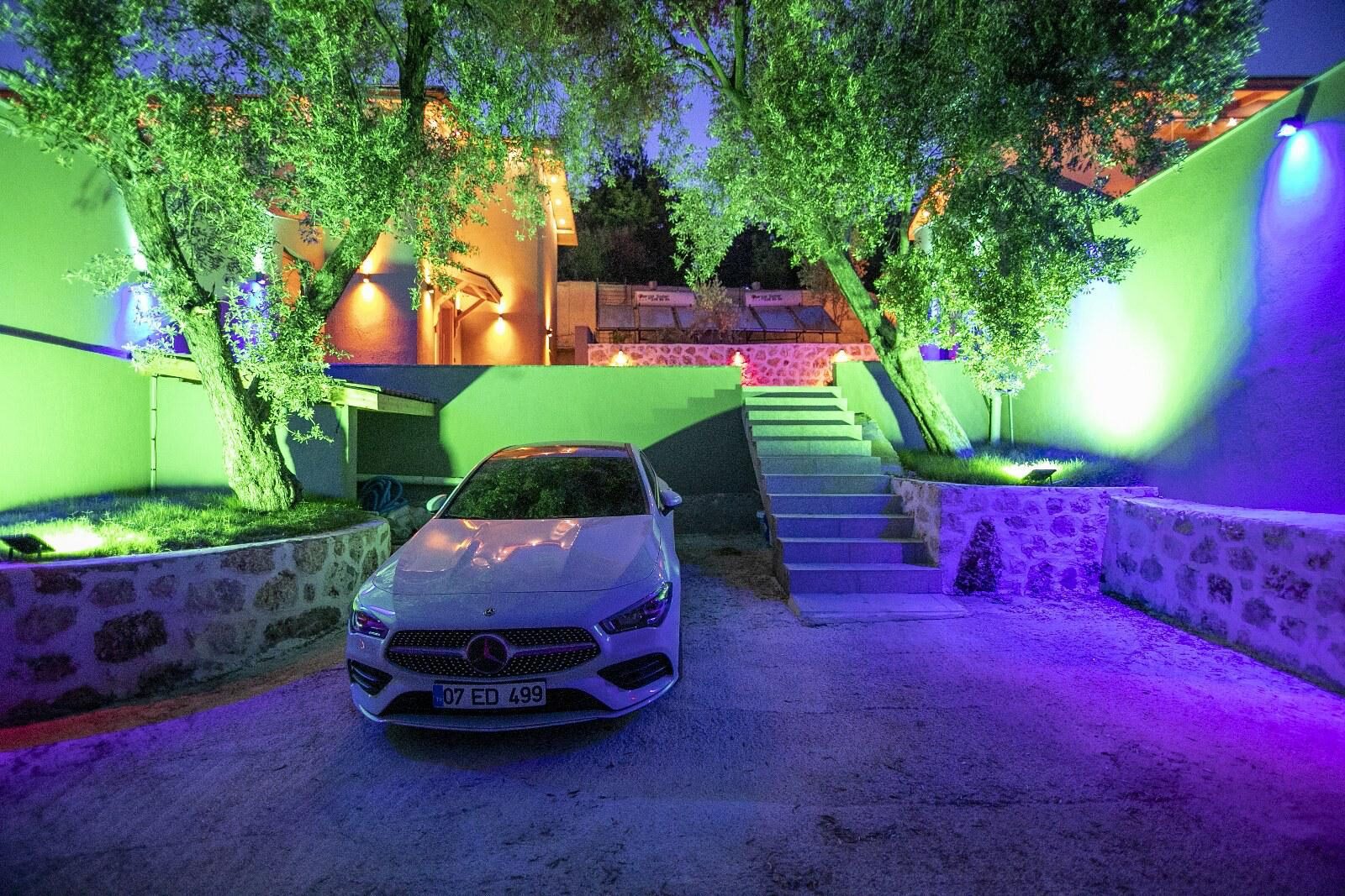 Villa Palace Small — 30