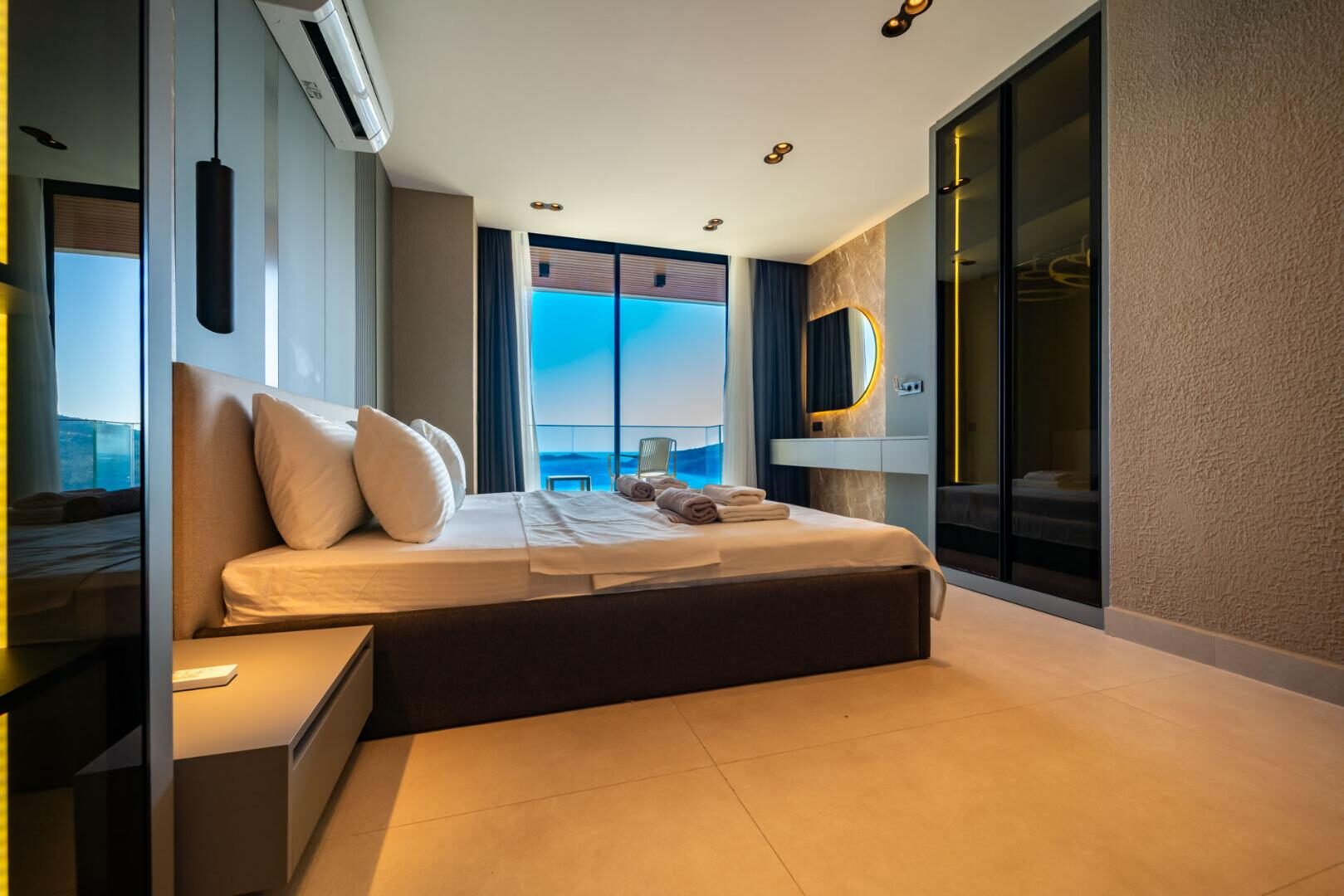 Villa Aura E — 51