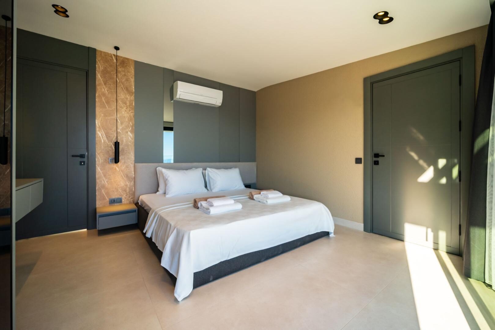 Villa Aura D — 50